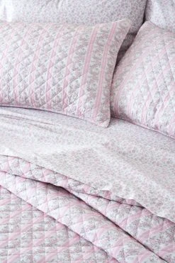 LSF Marigold Wreath Quilt And Sham Set