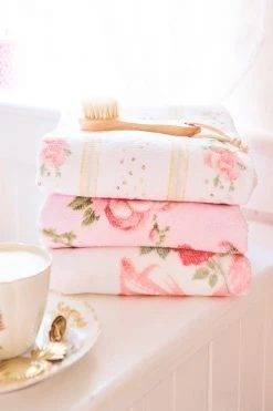 LoveShackFancy Bath Towel